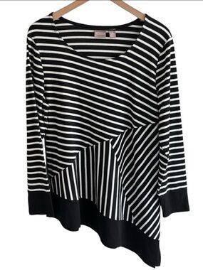 Chico's Asymmetrical Striped Top Size 2 US Large Long Sleeve Pullover